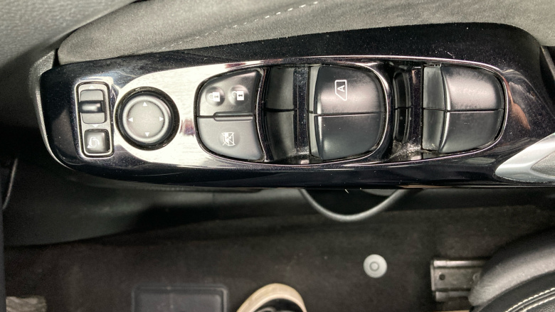 Nissan Juke 1.6 Hybrid Tekna+ 5dr Auto Hybrid Hatchback